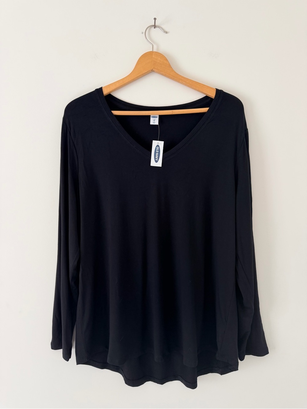 Old Navy Luxe Black V-Neck Long Sleeve Top